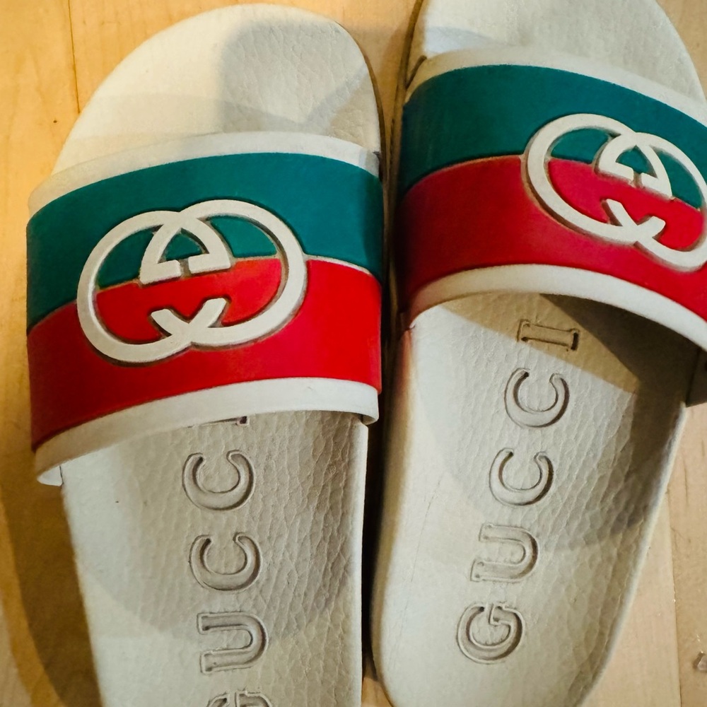 Gucci Slide Sandals with Red and Green Stripes